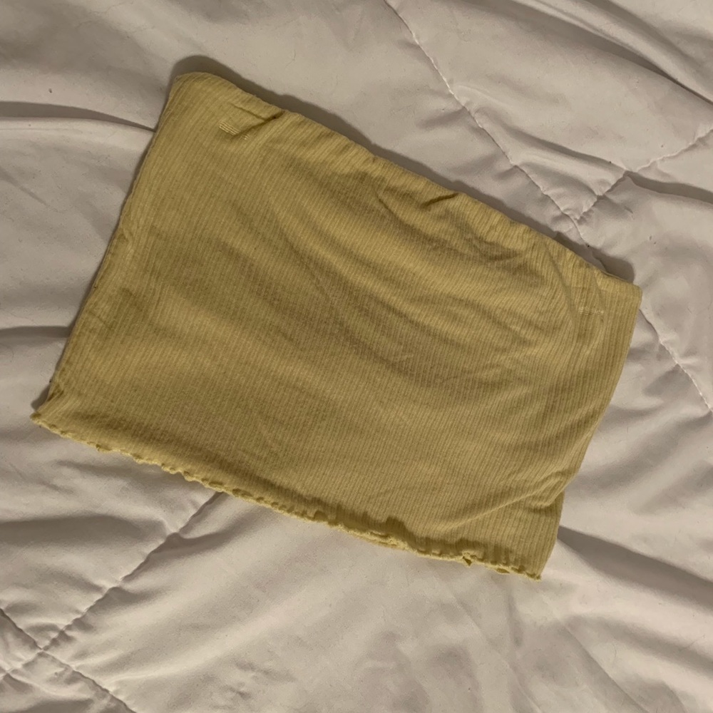 Yellow Pacsun crop top